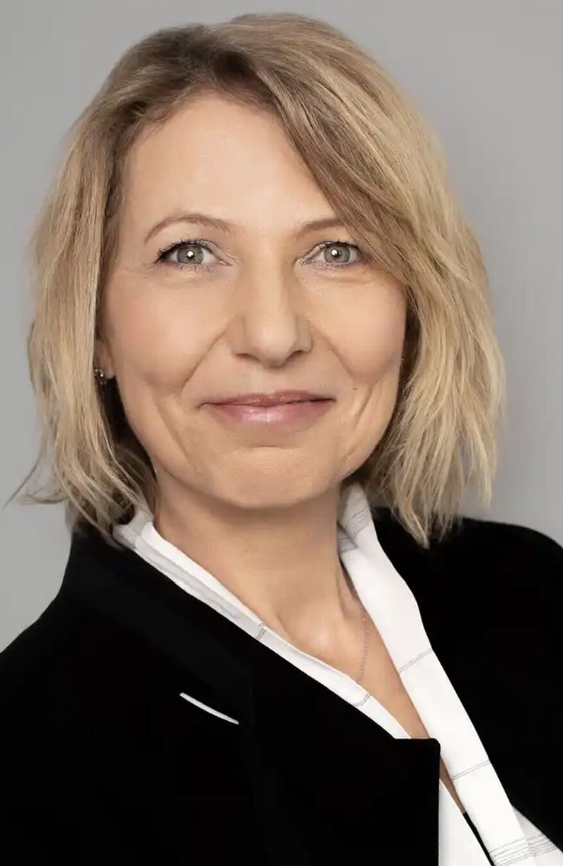 Dr. Sabine Wölbl